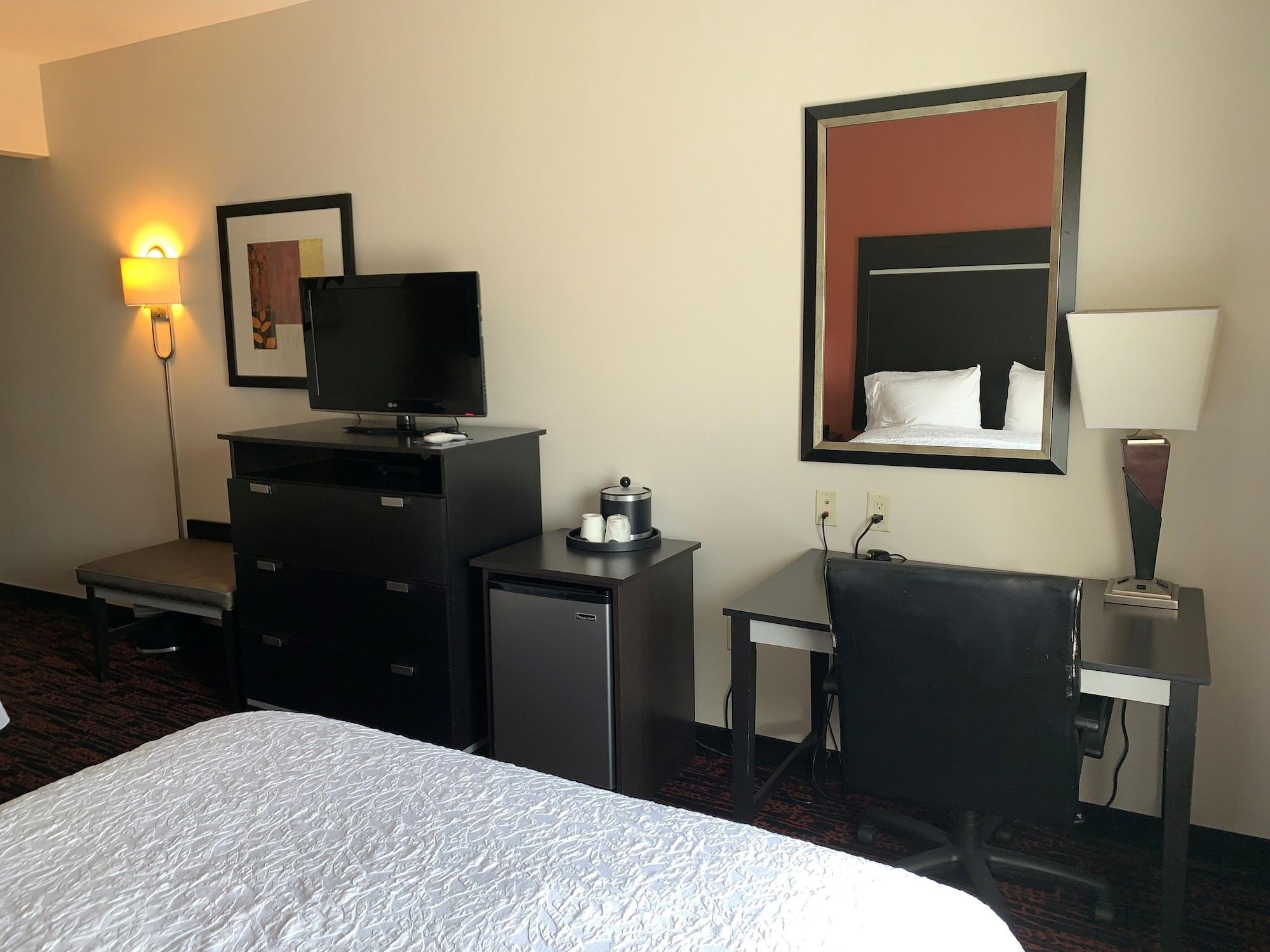Hampton Inn & Suites Tulsa/Tulsa Hills Екстер'єр фото